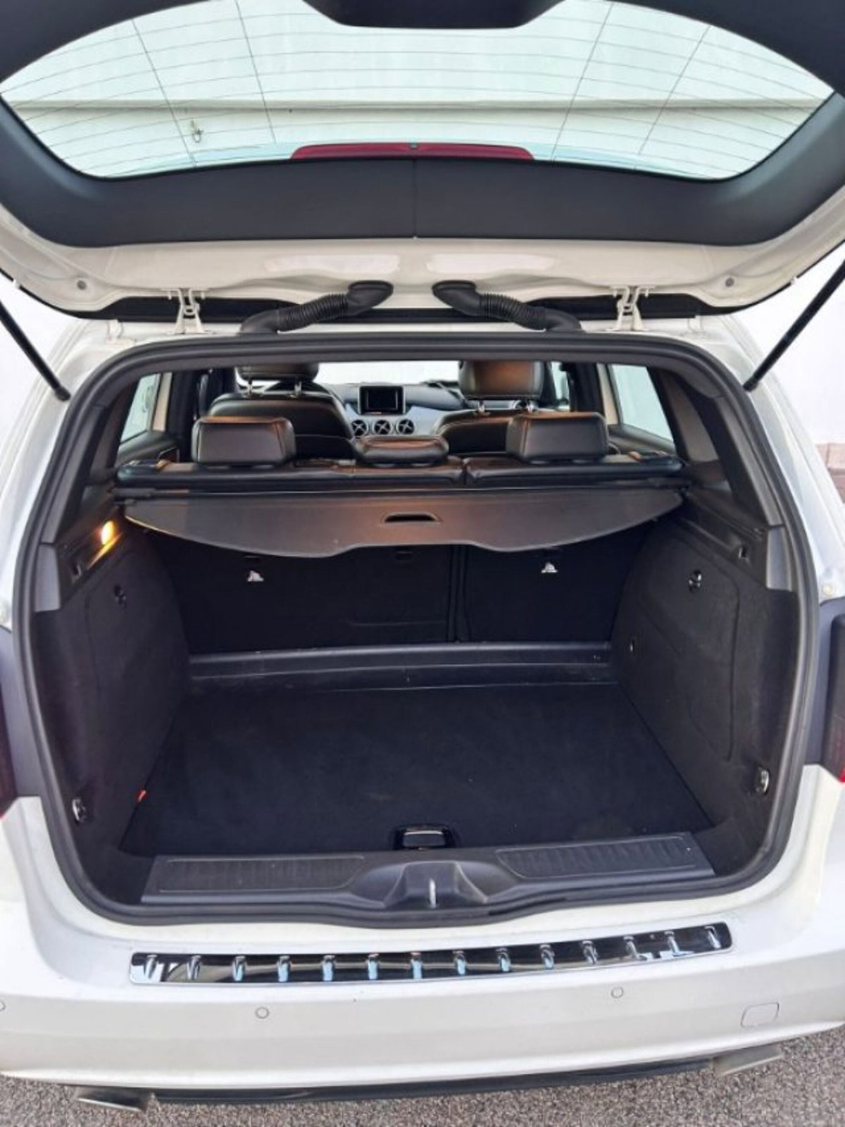 Mercedes-Benz Classe B 180 Executive (8)