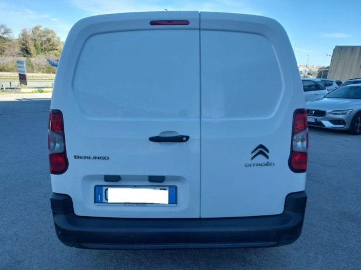 Citroen Berlingo Furgone BlueHDi 100 Van XL Driver (8)
