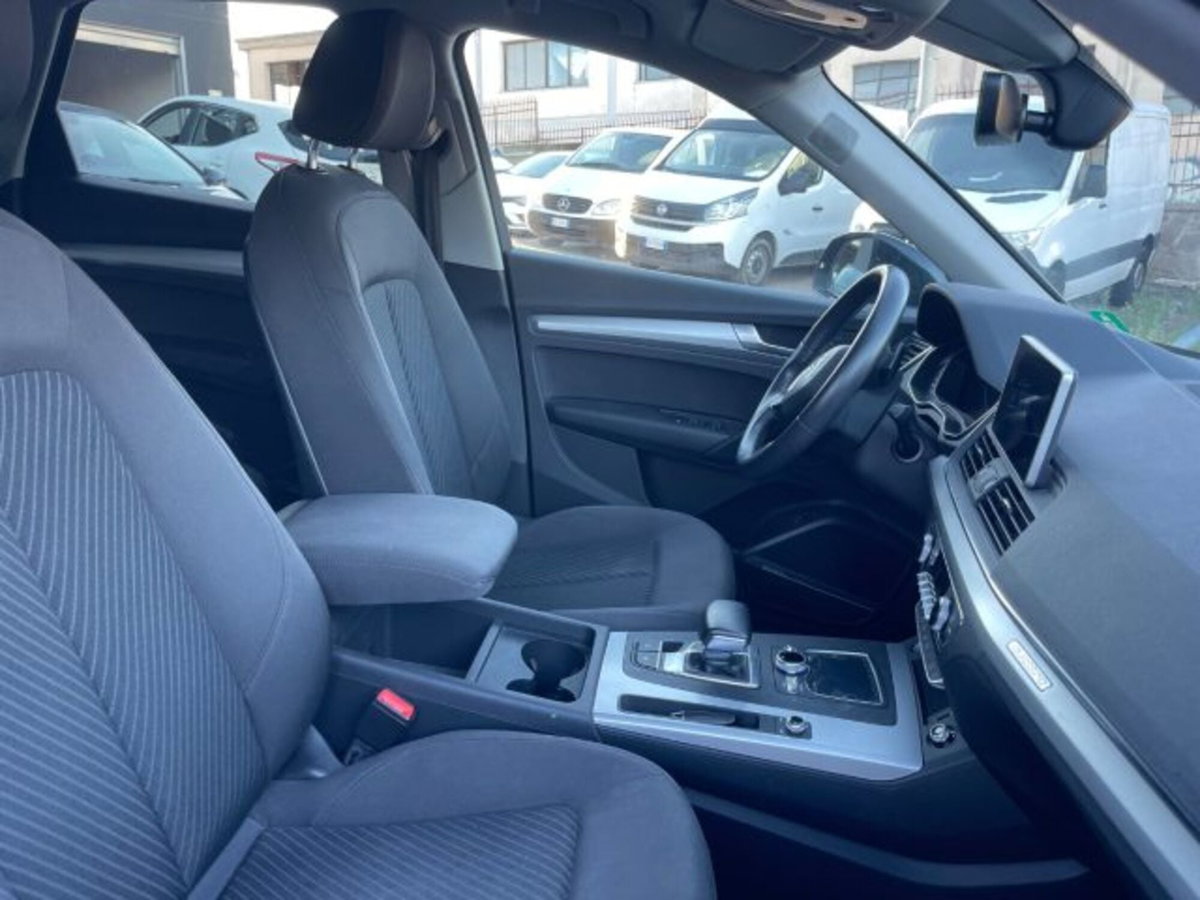 Audi Q5 40 TDI quattro S tronic S line plus (12)
