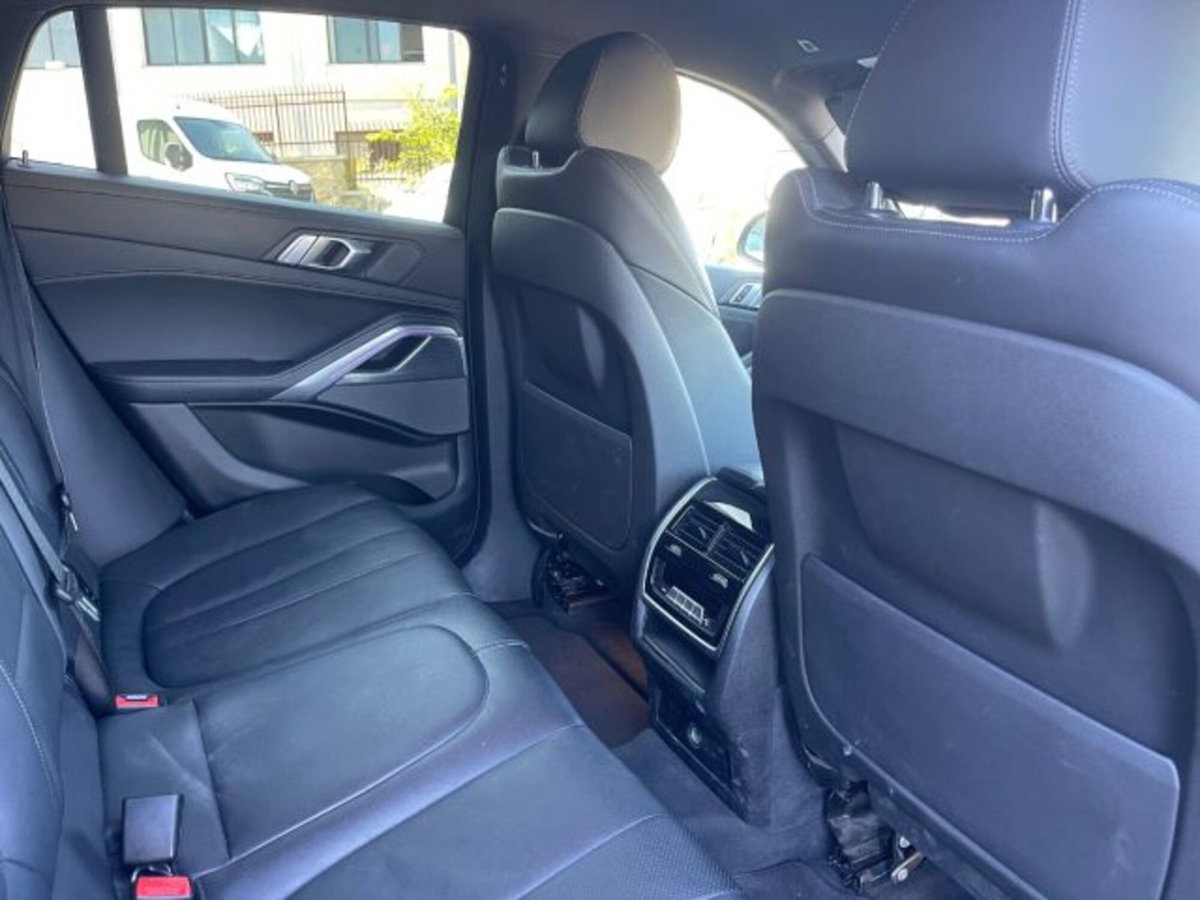 BMW X6 xDrive30d 48V Msport (15)