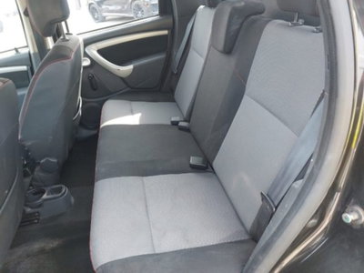 Dacia Duster 1.6 110CV 4x2 GPL Lauréate (9)