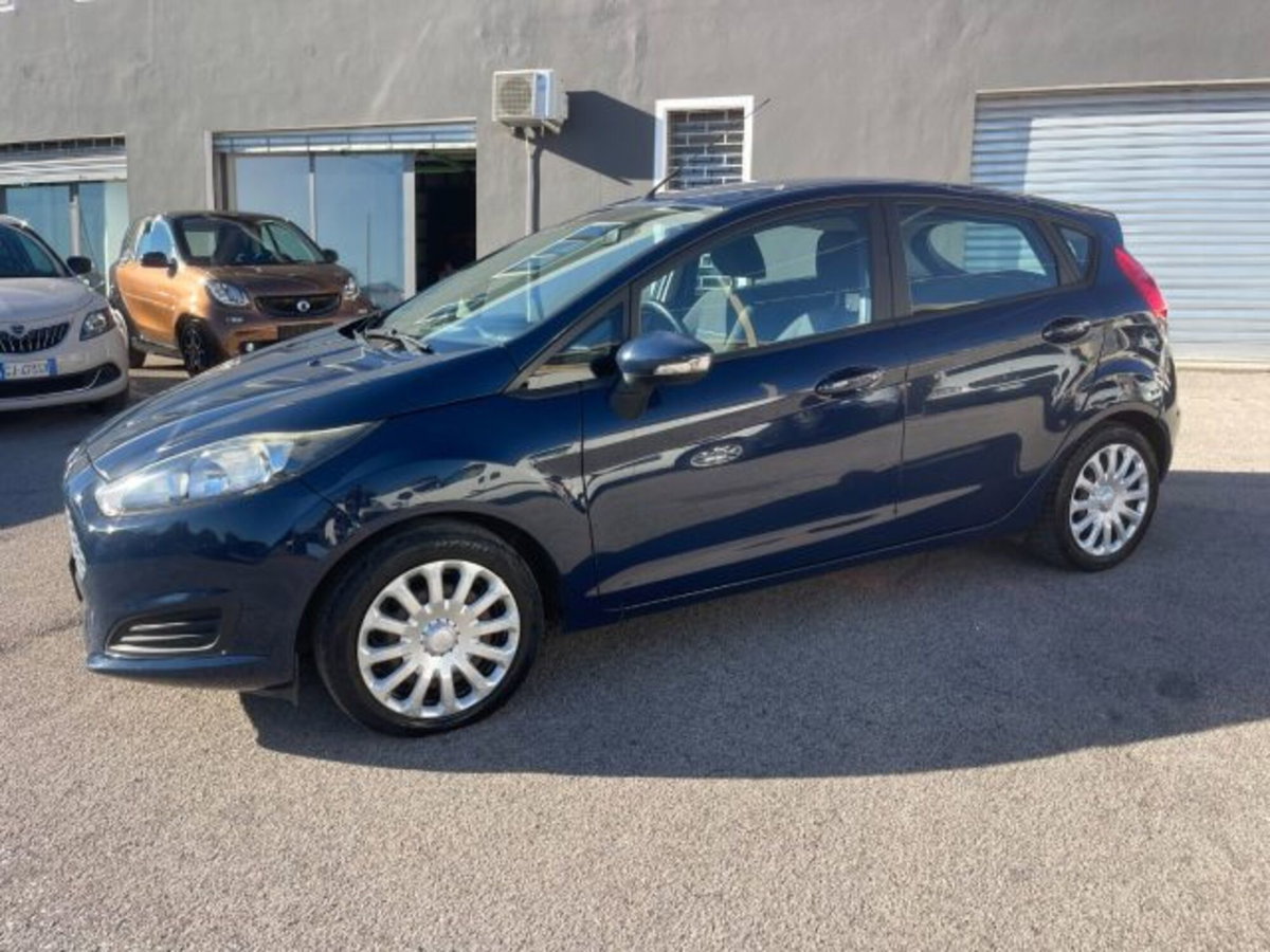 Ford Fiesta 1.5 TDCi 75CV 5 porte