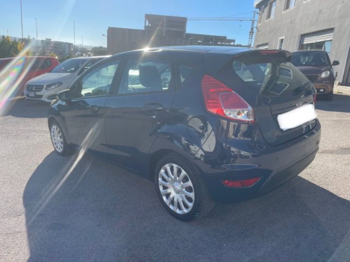 Ford Fiesta 1.5 TDCi 75CV 5 porte (6)