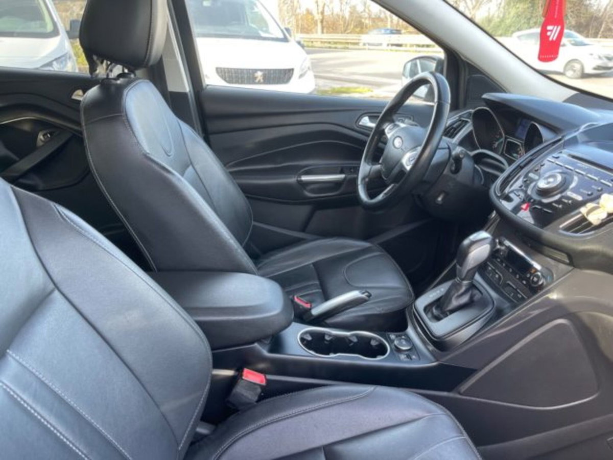 Ford Kuga 2.0 TDCi 140 CV 2WD DPF (10)