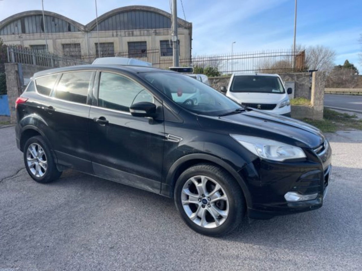Ford Kuga 2.0 TDCi 140 CV 2WD DPF (7)