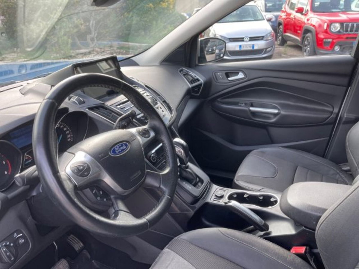 Ford Kuga 2.0 TDCI 115 CV 2WD Plus (10)