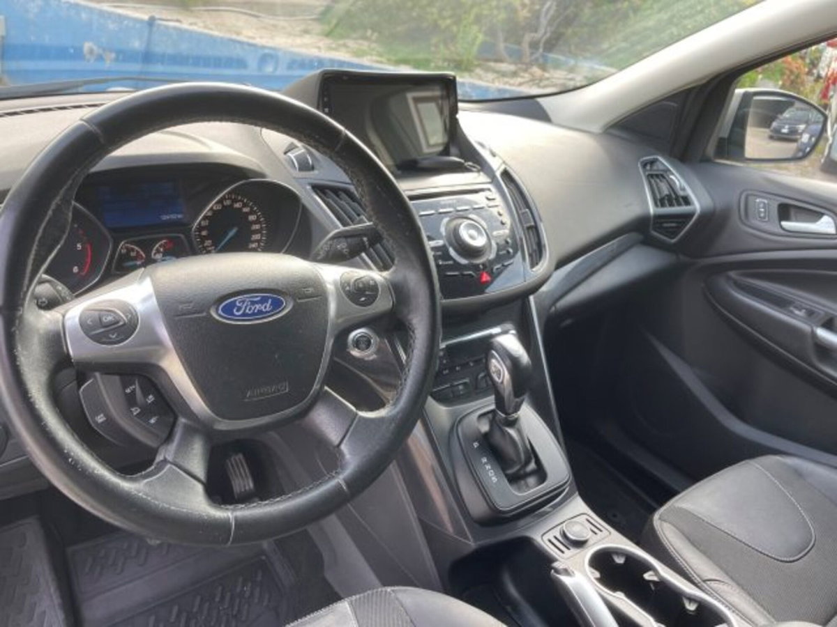 Ford Kuga 2.0 TDCI 115 CV 2WD Plus (11)