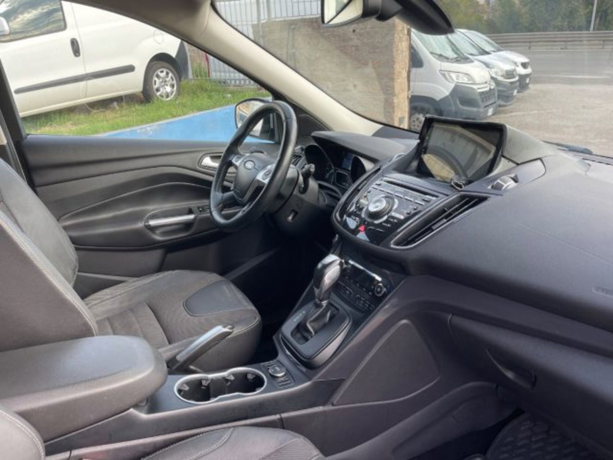 Ford Kuga 2.0 TDCI 115 CV 2WD Plus (13)