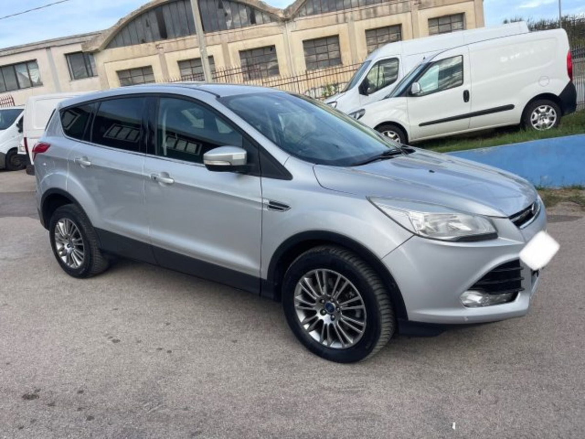 Ford Kuga 2.0 TDCI 115 CV 2WD Plus (5)