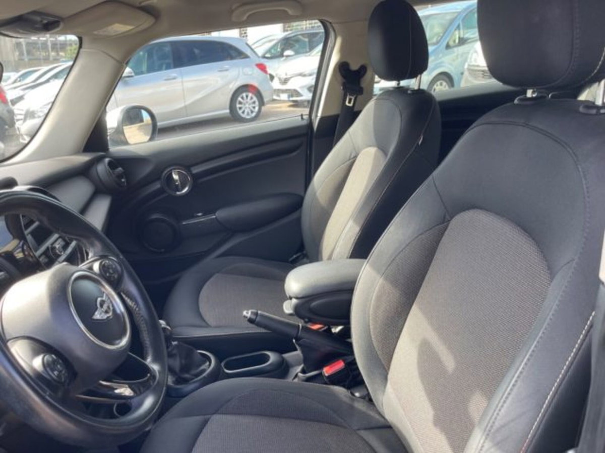 MINI Mini 1.5 One D Hype 5 porte (13)
