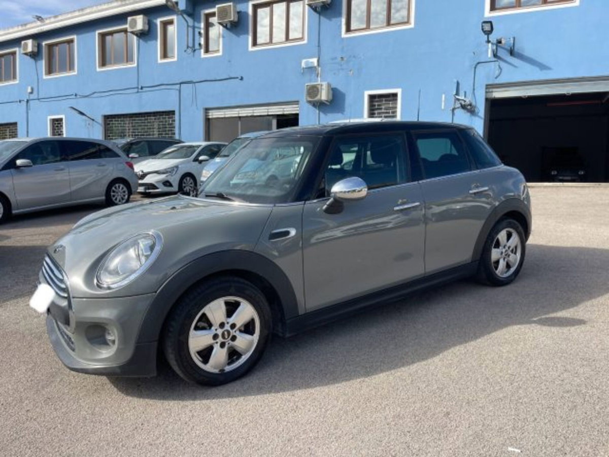 MINI Mini 1.5 One D Hype 5 porte (2)