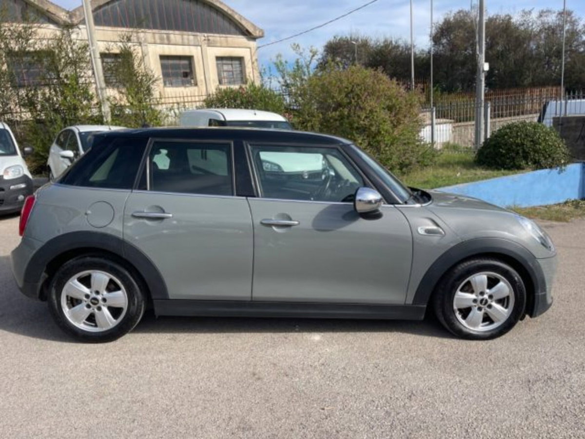 MINI Mini 1.5 One D Hype 5 porte (4)