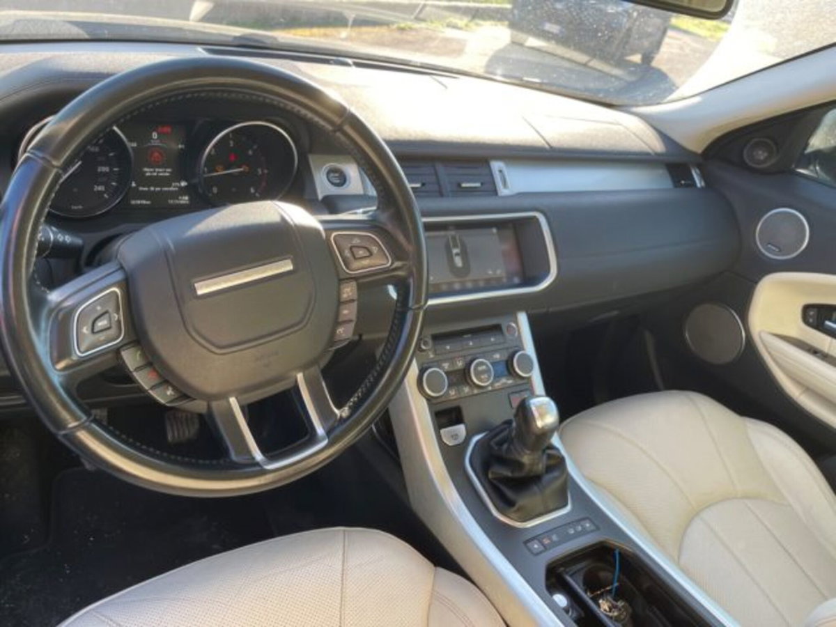 Land Rover Range Rover Evoque 2.0 TD4 180 CV 5p. Pure (10)