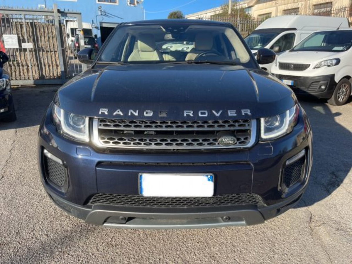Land Rover Range Rover Evoque 2.0 TD4 180 CV 5p. Pure (9)