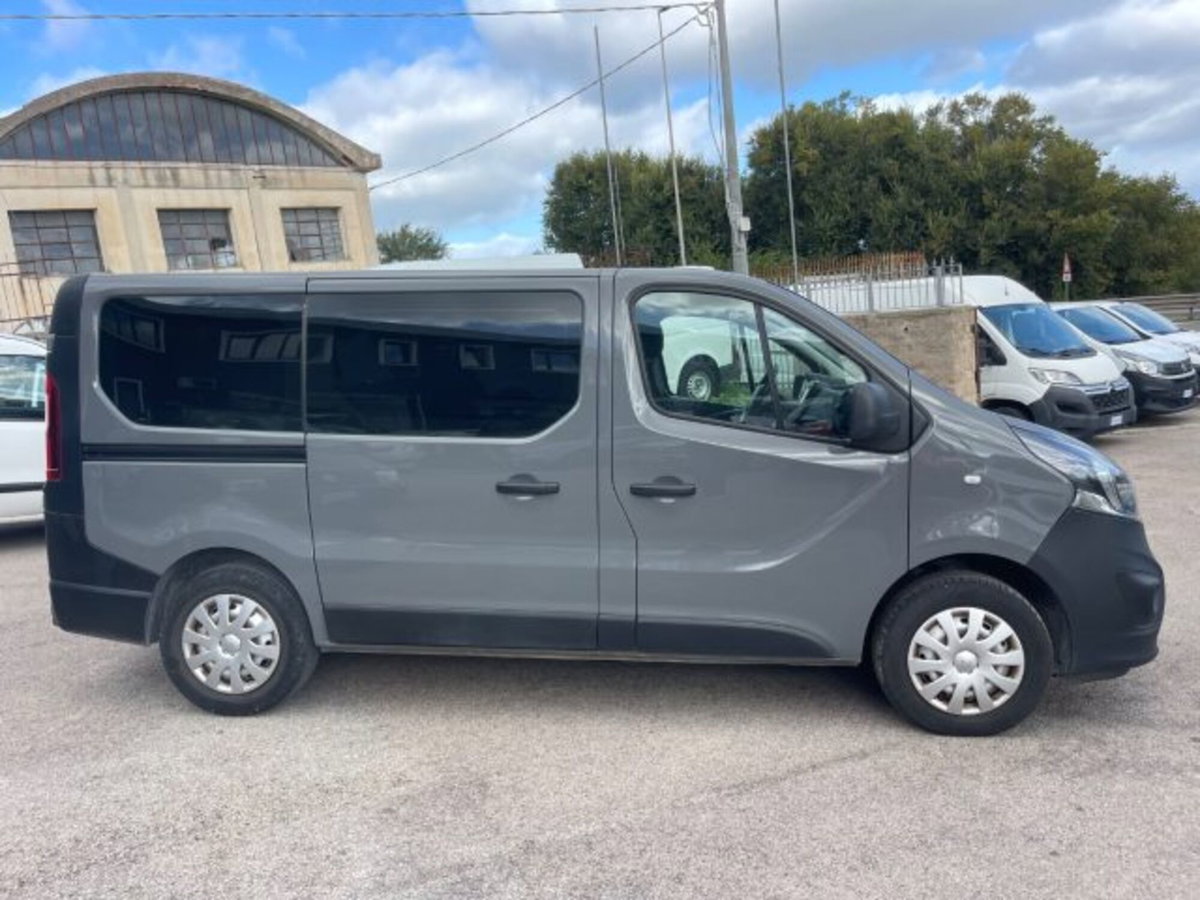 Opel Vivaro Furgone 27 1.6 BiTurbo S&S PC-TN Combi N1