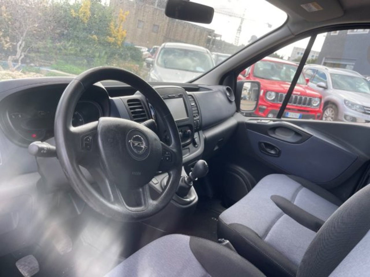 Opel Vivaro Furgone 27 1.6 BiTurbo S&S PC-TN Combi N1 (12)