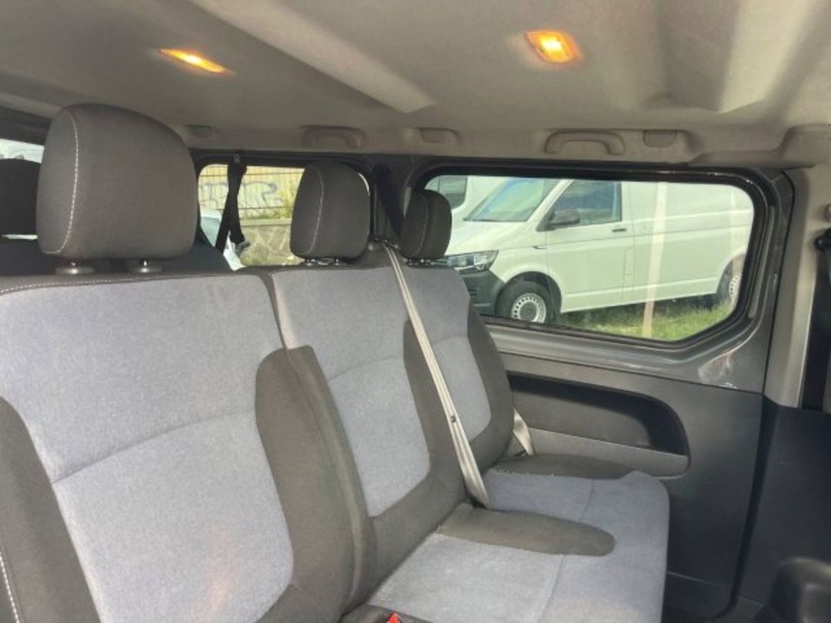 Opel Vivaro Furgone 27 1.6 BiTurbo S&S PC-TN Combi N1 (15)