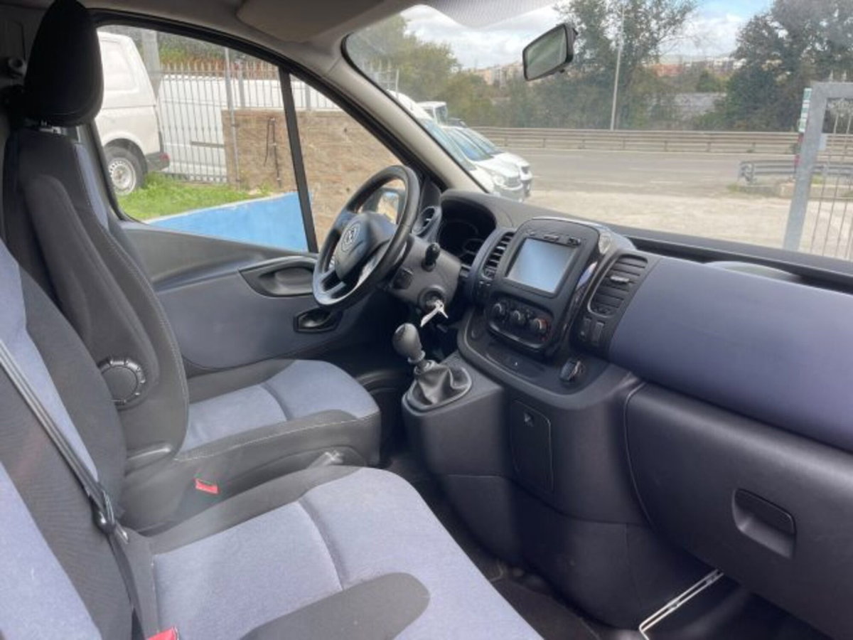 Opel Vivaro Furgone 27 1.6 BiTurbo S&S PC-TN Combi N1 (16)