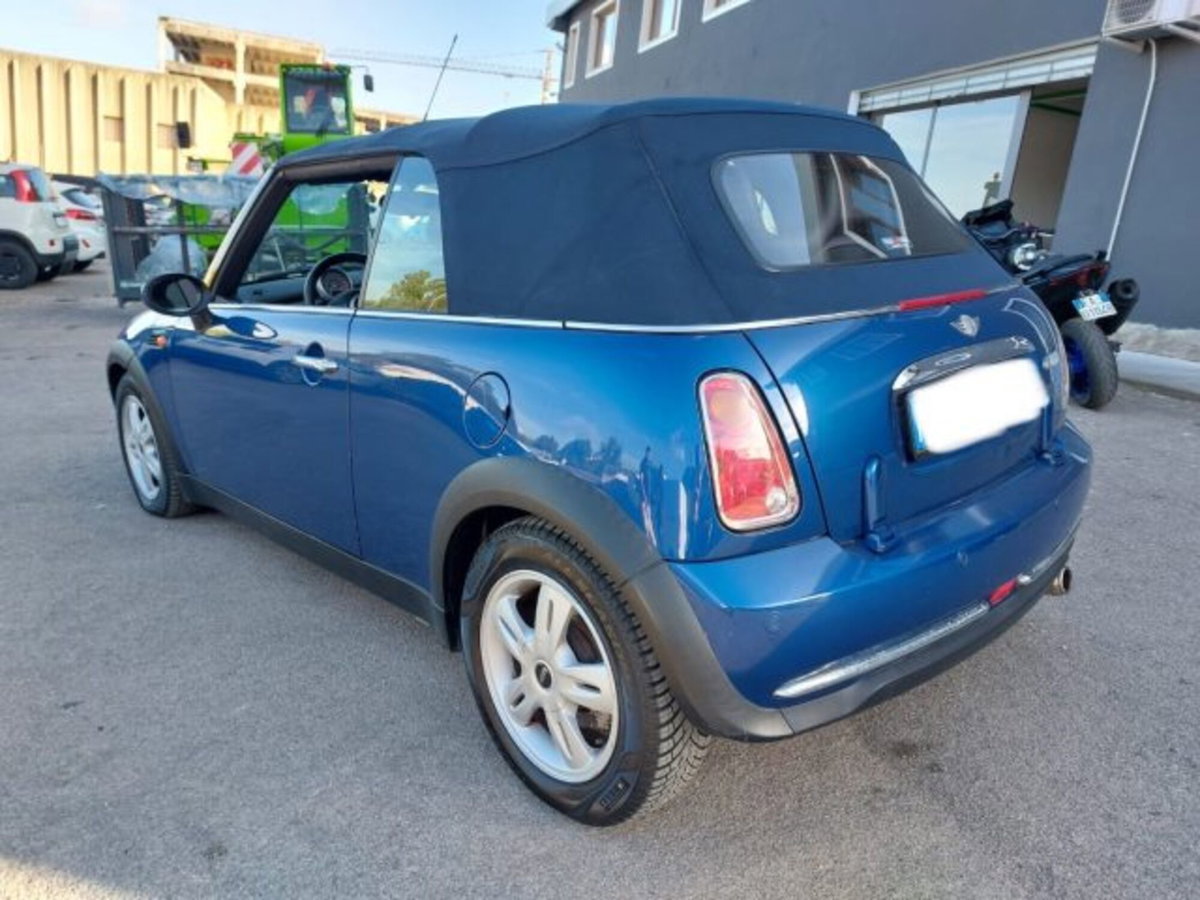 MINI Mini Cabrio 1.6 16V Cooper Sidewalk Cabrio (7)