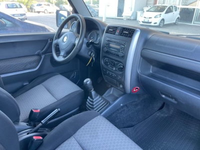 Suzuki Jimny 1.5 DDiS cat 4WD JLX Più (7)