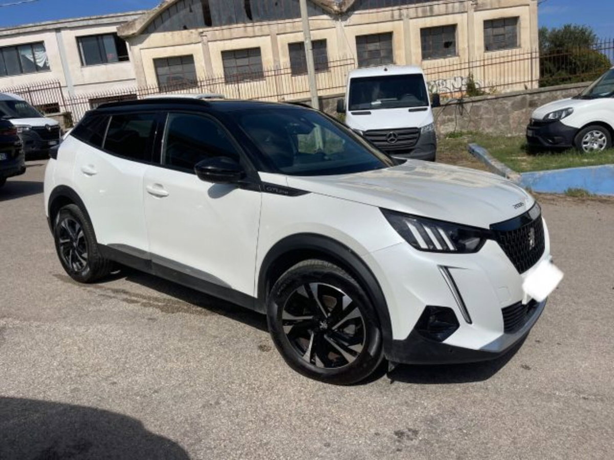 Peugeot 2008 BlueHDi 100 S&S GT Line (5)