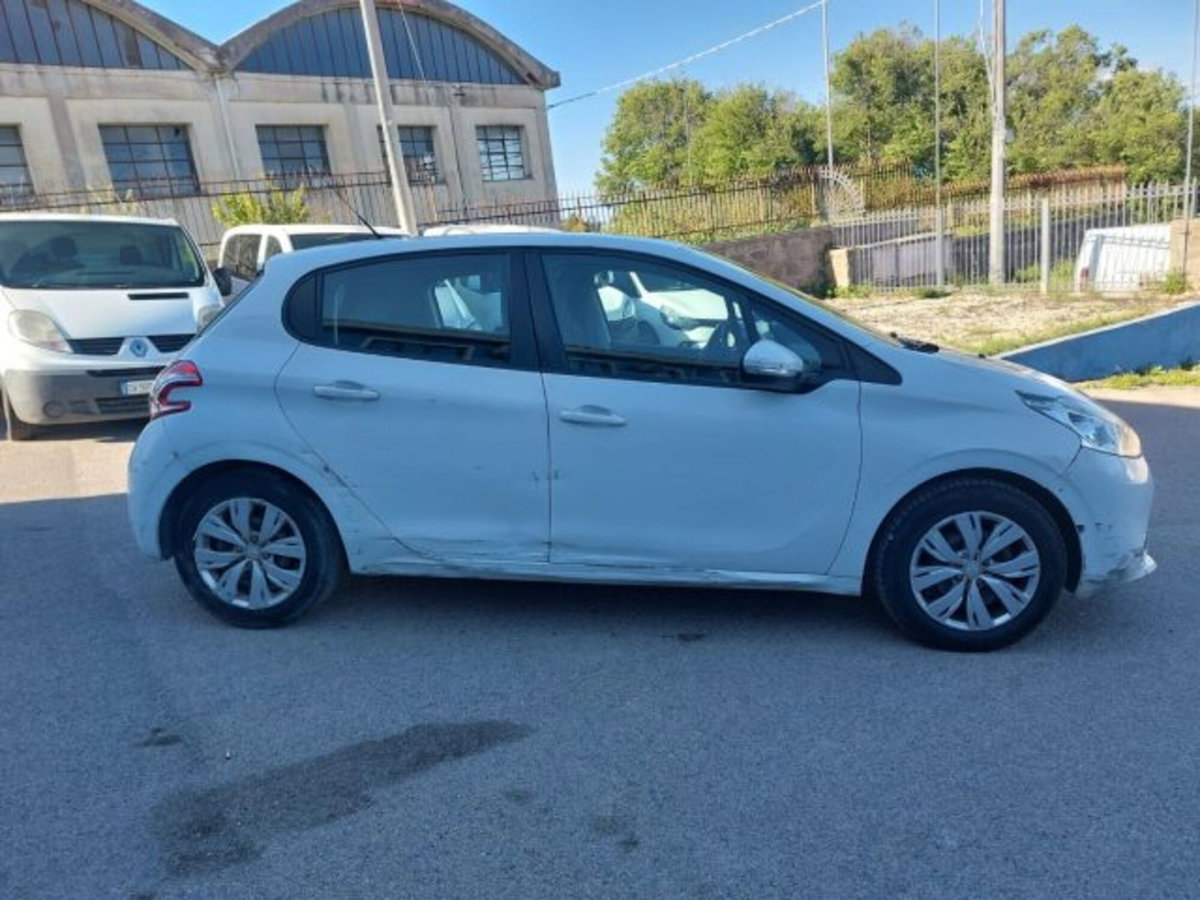 Peugeot 208 e-VTi 82 CV Stop&Start ETG5 5 porte Active (4)