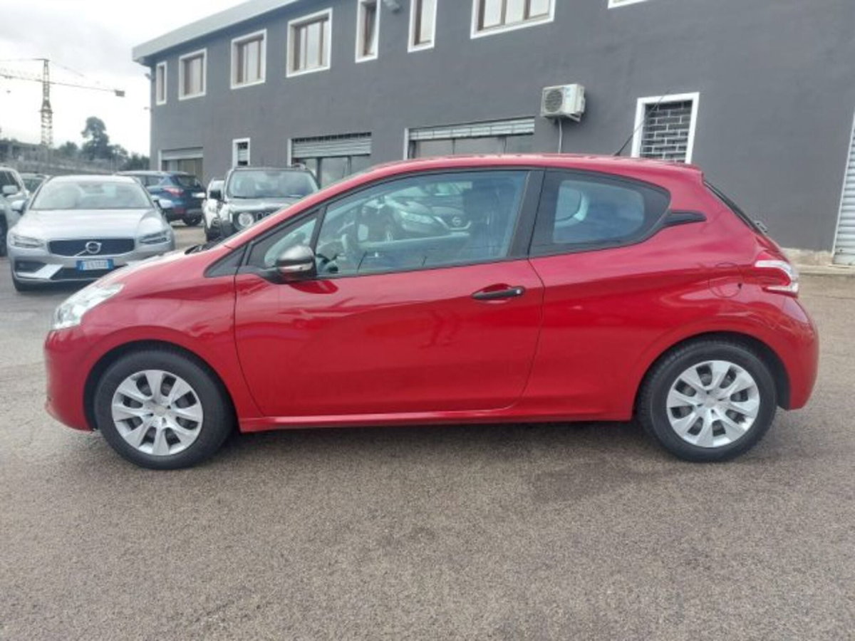 Peugeot 208 VTi 68 CV 3 porte Access (4)