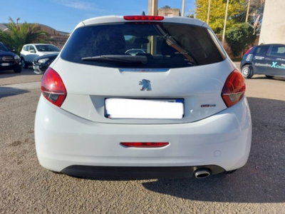 Peugeot 208 100 3 porte GT Line (7)