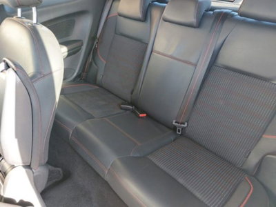 Peugeot 208 100 3 porte GT Line (9)