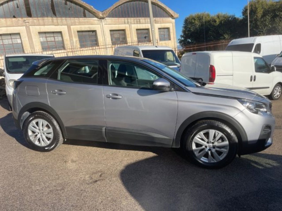Peugeot 3008 BlueHDi 130 S&S Allure (3)