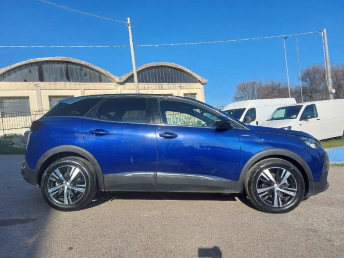 Peugeot 3008 BlueHDi 130 S&S EAT8 GT Line (5)