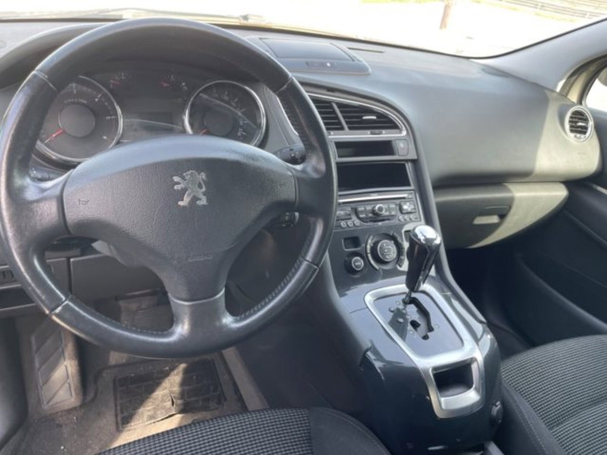 Peugeot 5008 2.0 HDi 163CV aut. Business (6)