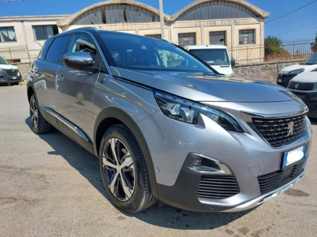 Peugeot 5008 BlueHDi 130 S&S EAT8 Allure (2)