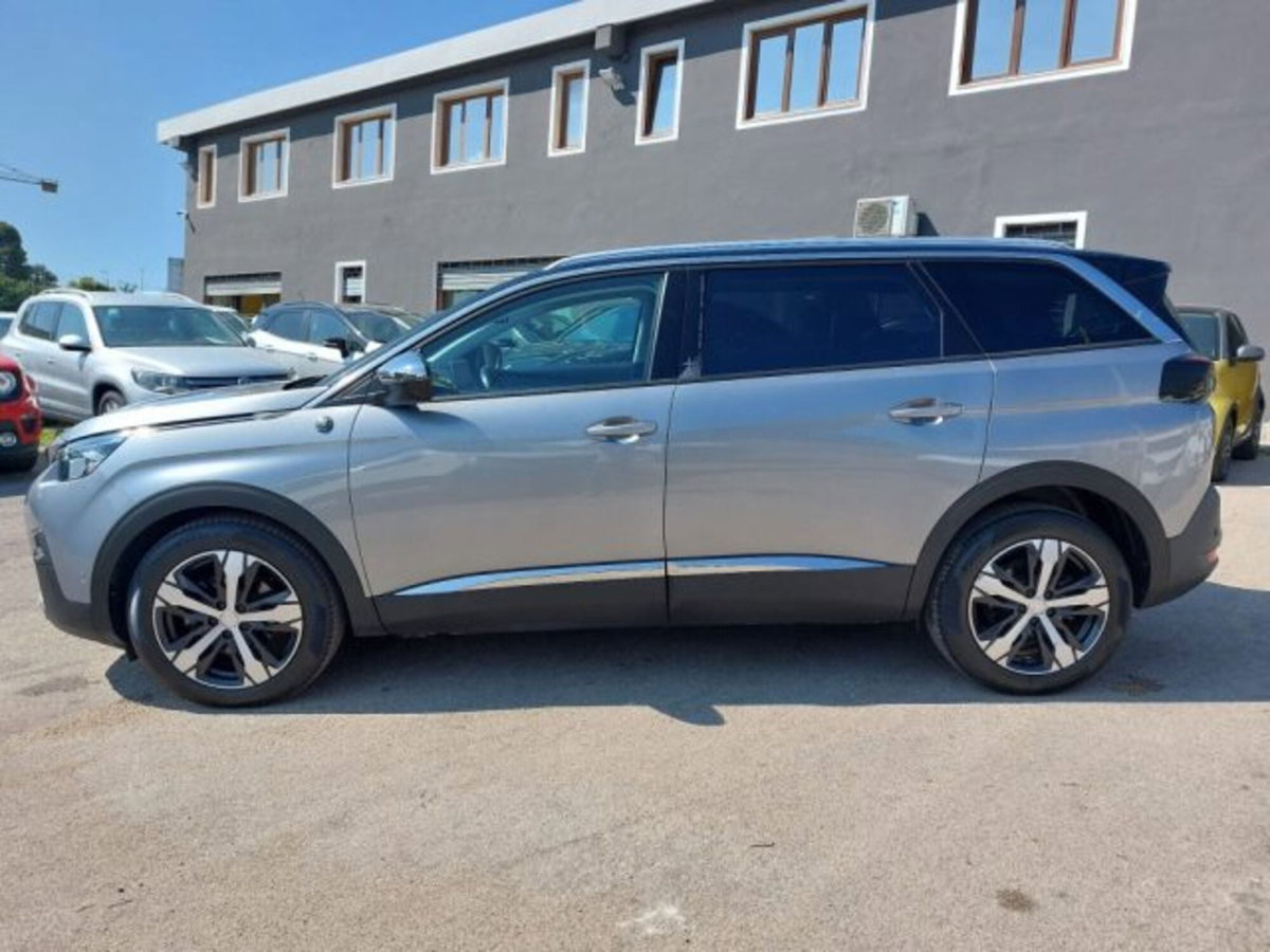Peugeot 5008 BlueHDi 130 S&S EAT8 Allure (4)