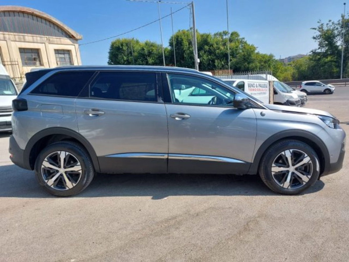 Peugeot 5008 BlueHDi 130 S&S EAT8 Allure (5)