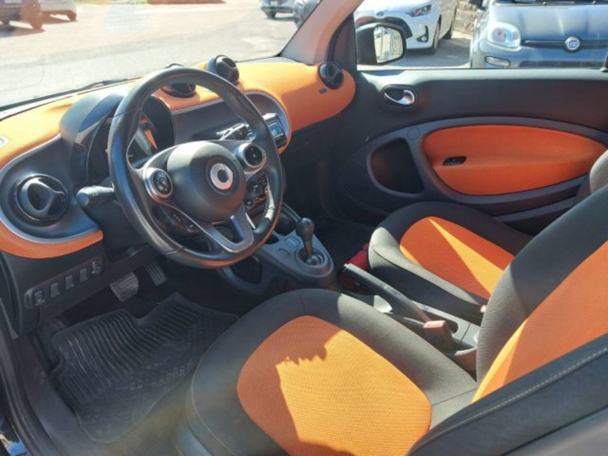 smart Fortwo 1000 62 kW coupé passion (8)