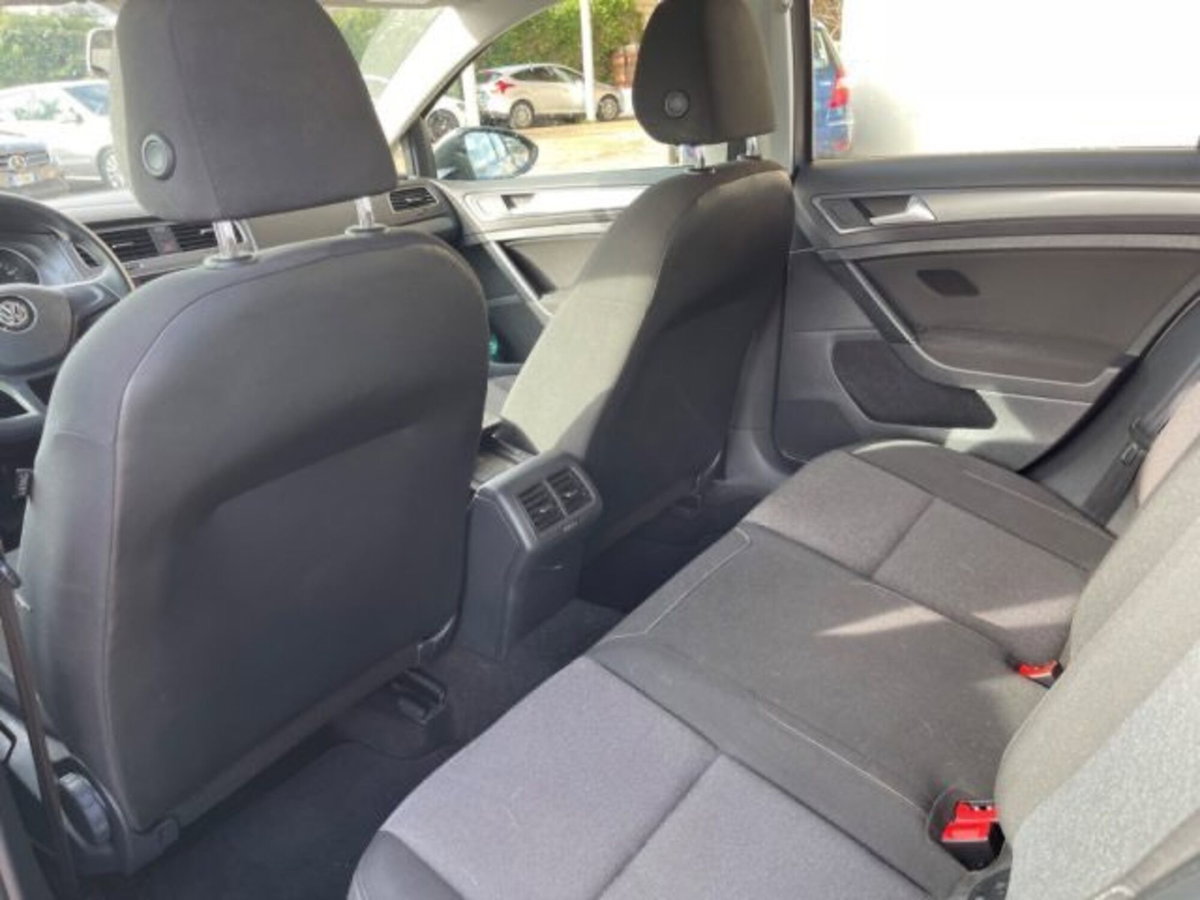 Volkswagen Golf 1.6 TDI 90 CV 5p. Trendline BlueMotion Technology (10)
