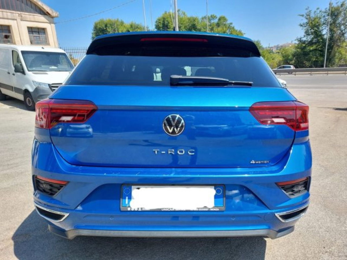 Volkswagen T-Roc 2.0 tdi R-Line 4motion 150cv dsg (8)