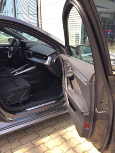 Audi A3 Sportback 35 TDI S tronic S line edition (11)