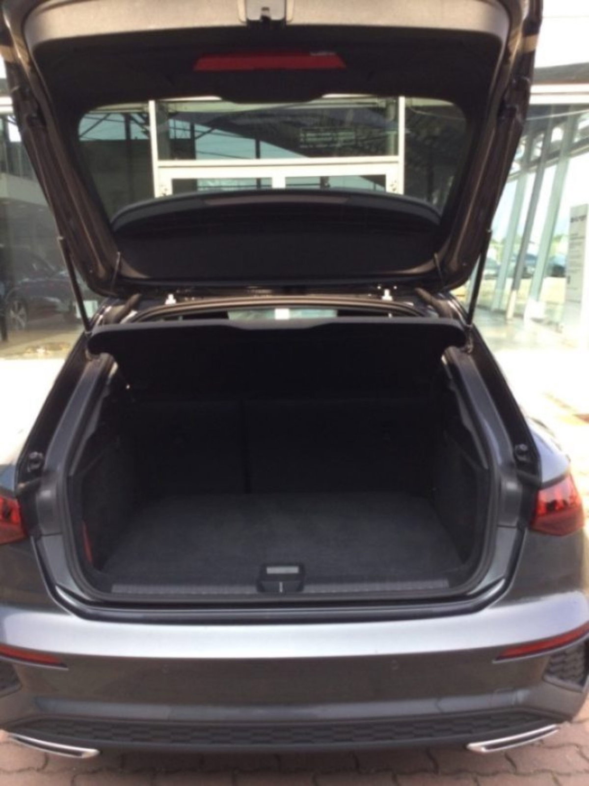 Audi A3 Sportback 35 TDI S tronic S line edition (16)