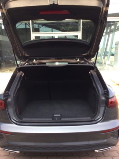 Audi A3 Sportback 35 TDI S tronic S line edition (16)