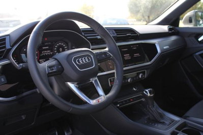 Audi Q3 Sportback 35 TDI quattro S tronic S line edition (8)