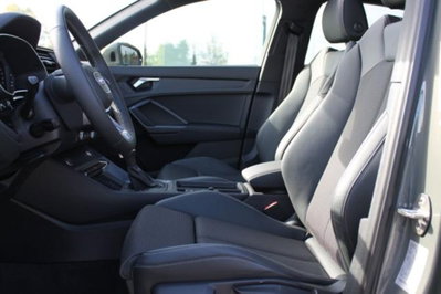 Audi Q3 Sportback 35 TDI quattro S tronic S line edition (9)