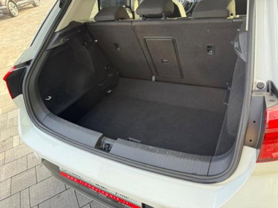 Volkswagen T-Roc 1.0 tsi Edition 110cv (9)