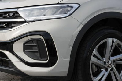Volkswagen T-Roc 2.0 tdi R-Line 115cv (11)