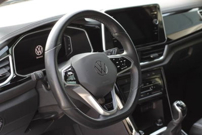 Volkswagen T-Roc 2.0 tdi R-Line 115cv (14)