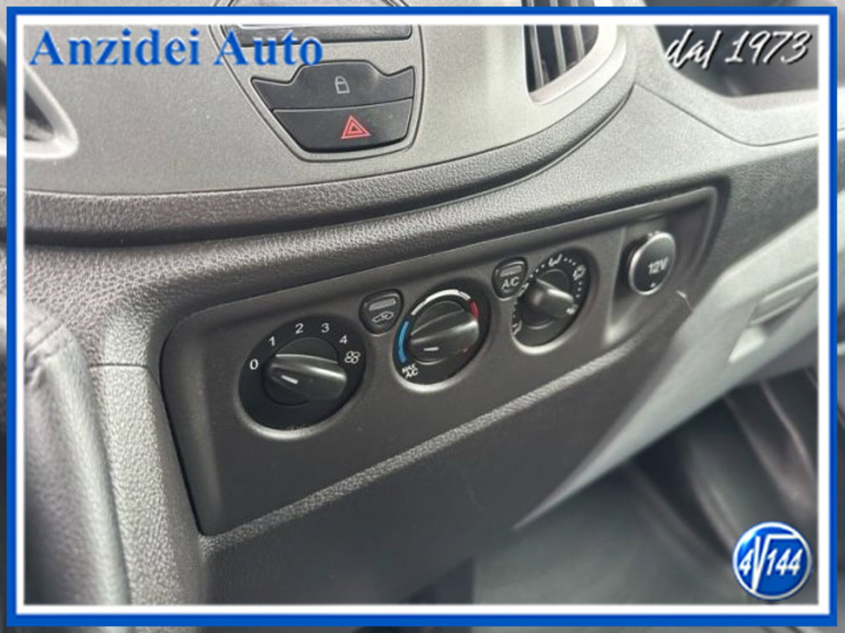 Ford Transit Furgone 350 2.0TDCi EcoBlue 4WD 130 PL-TM Furgone Entry (13)