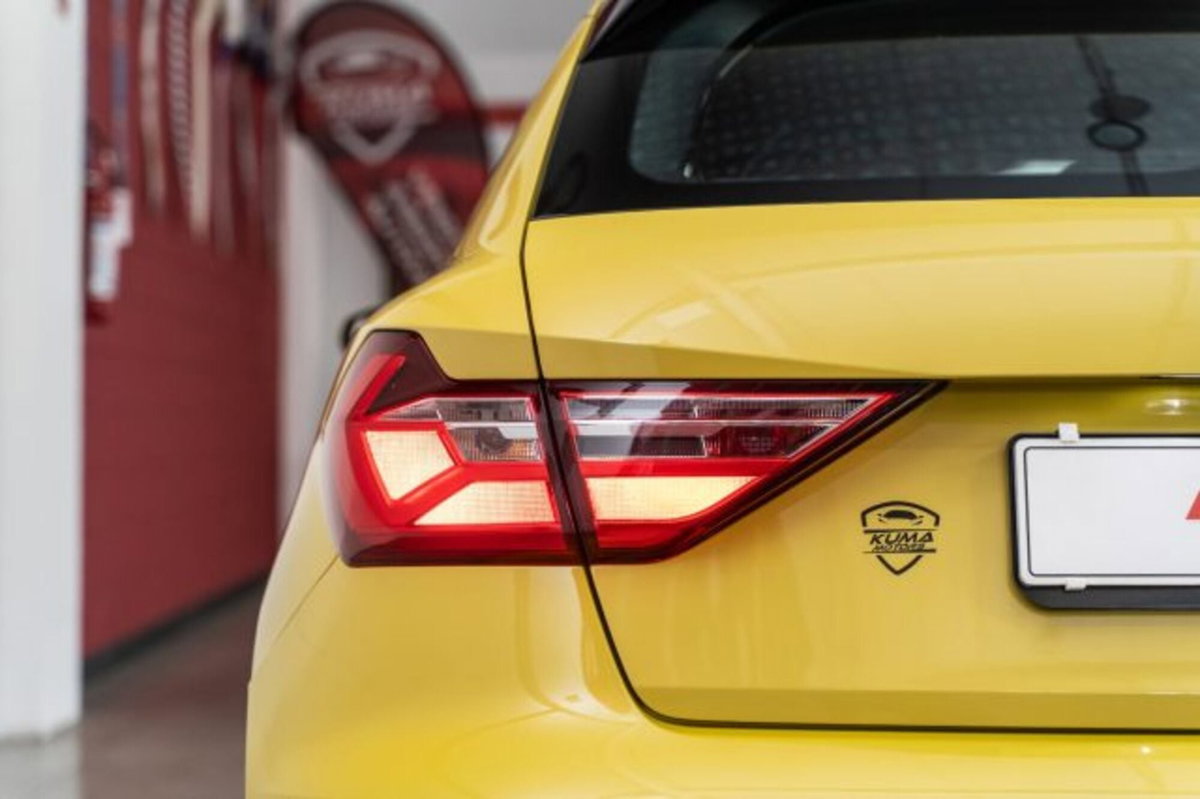 Audi A1 Sportback Sportback 25 1.0 tfsi Business (17)