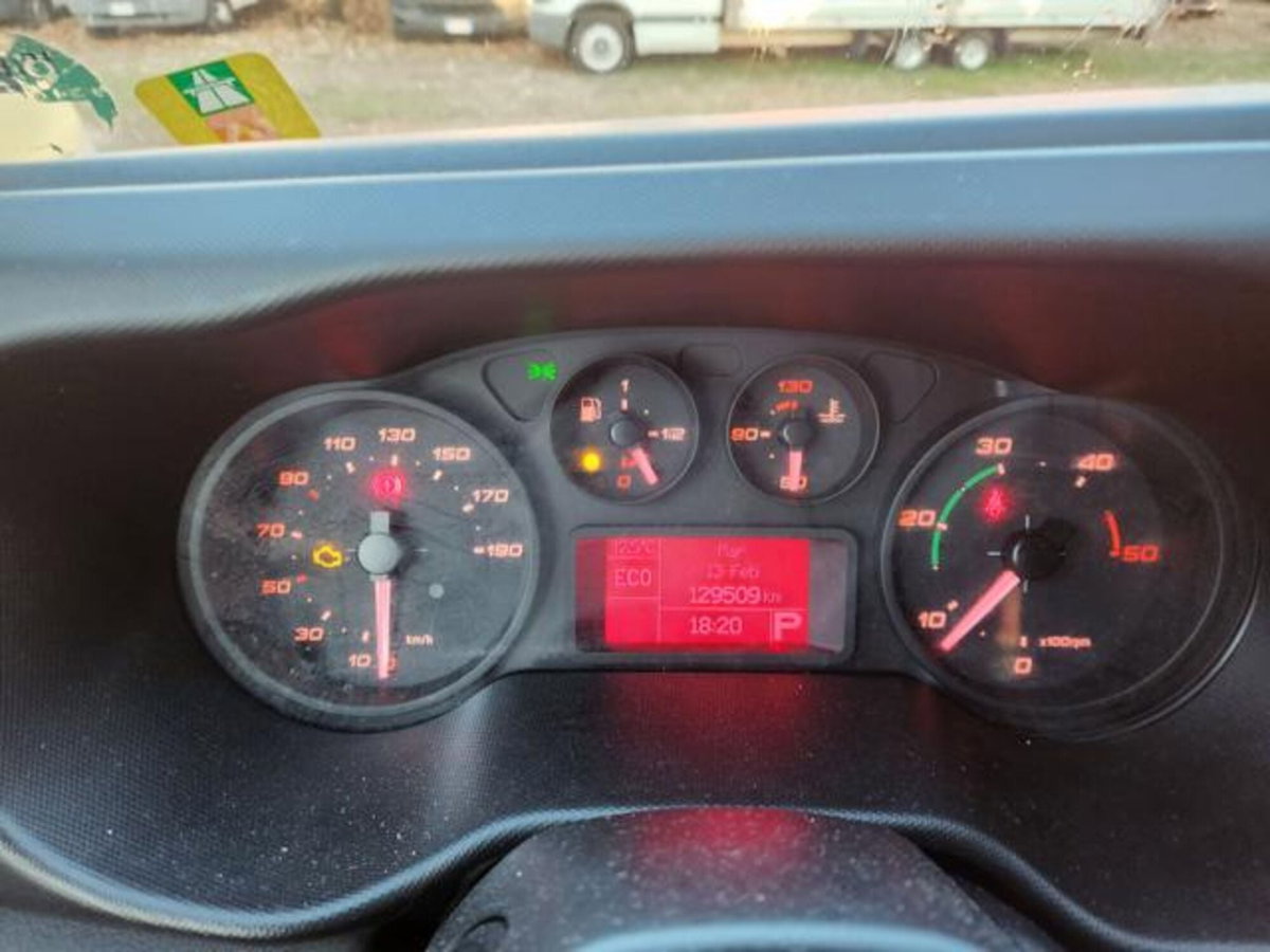 Iveco Daily Telaio 35C17 3.0 HPT PL-RG Cabinato (11)