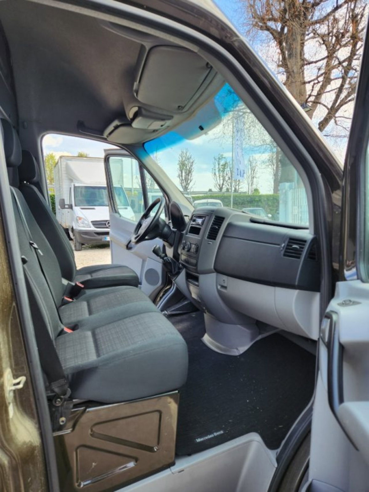 Mercedes-Benz Sprinter K32/32 313 CDI TN Kombi (4)